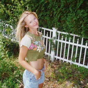 Meet your Posher, Harper